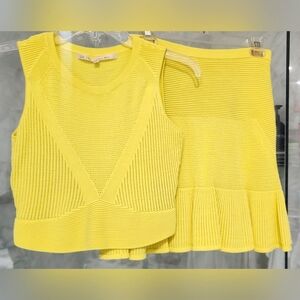 Preowned Rachel Roy Skirt Set.  Size S